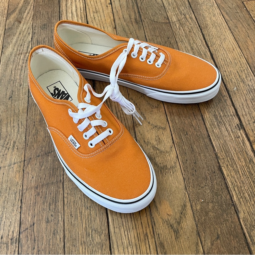 Vans Authentic Men's 10 - never worn!